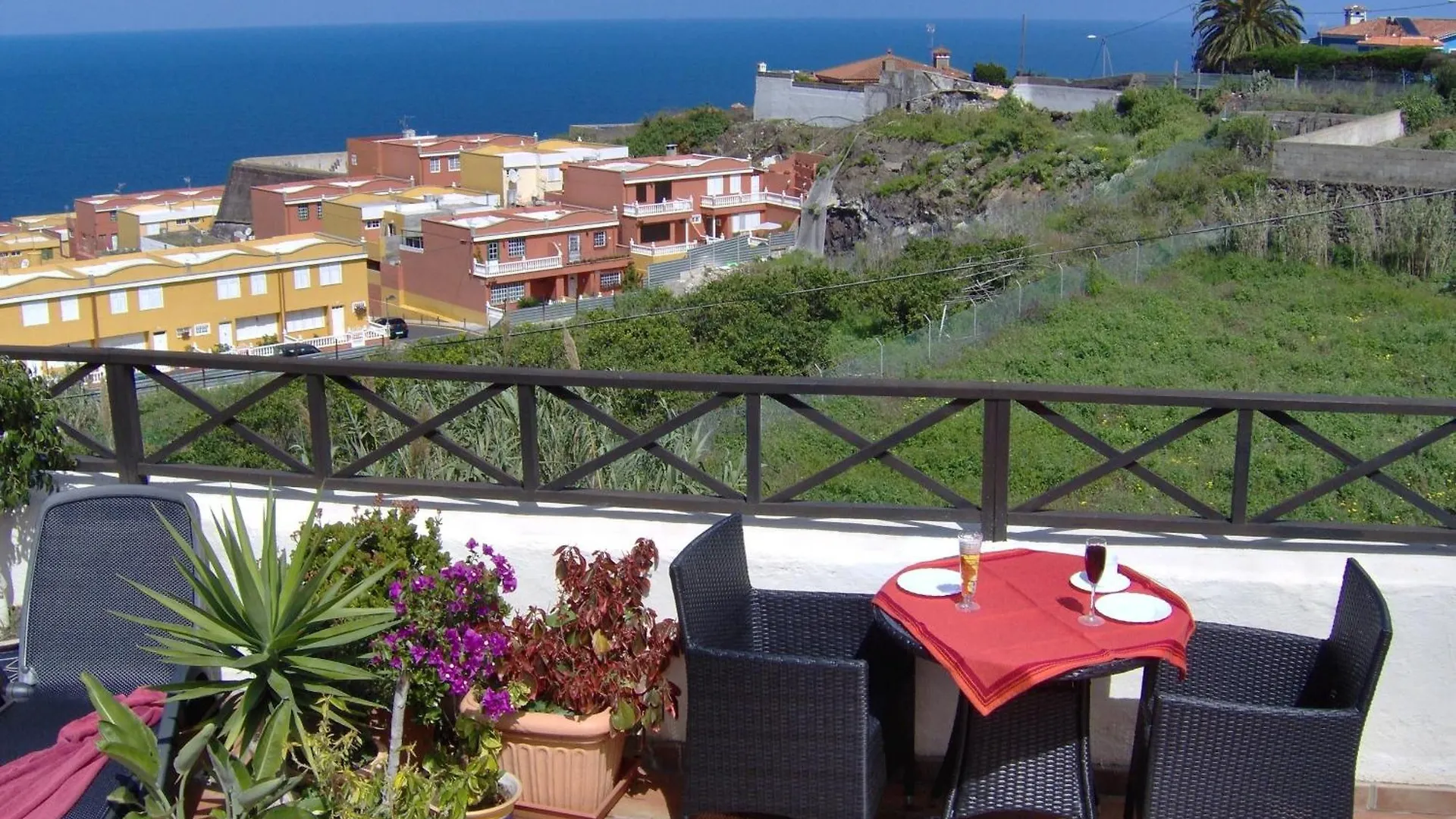 Kleines Einzelzimmer Mit Meerblick Icod De Los Vinos Spain